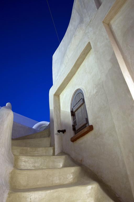 Αura Cave Villa Fira  Exterior photo