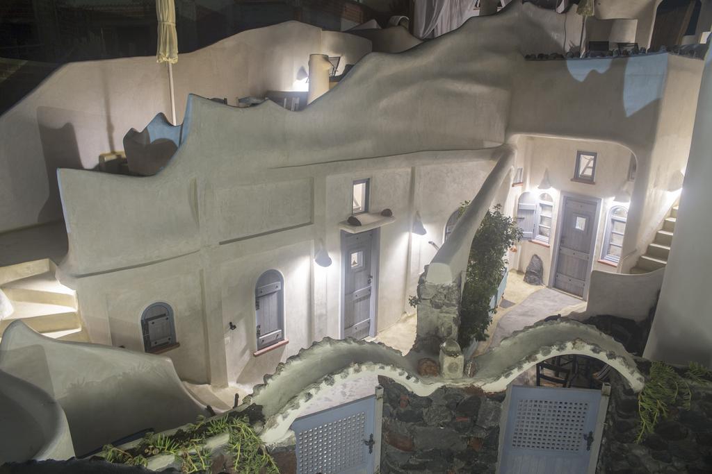 Αura Cave Villa Fira  Exterior photo