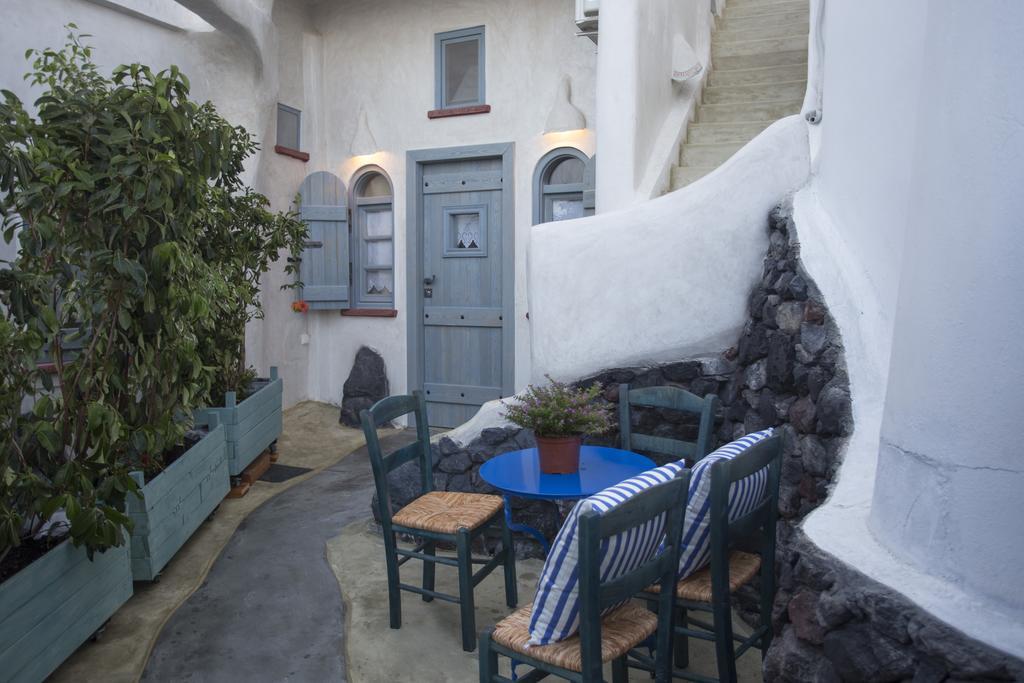 Αura Cave Villa Fira  Exterior photo