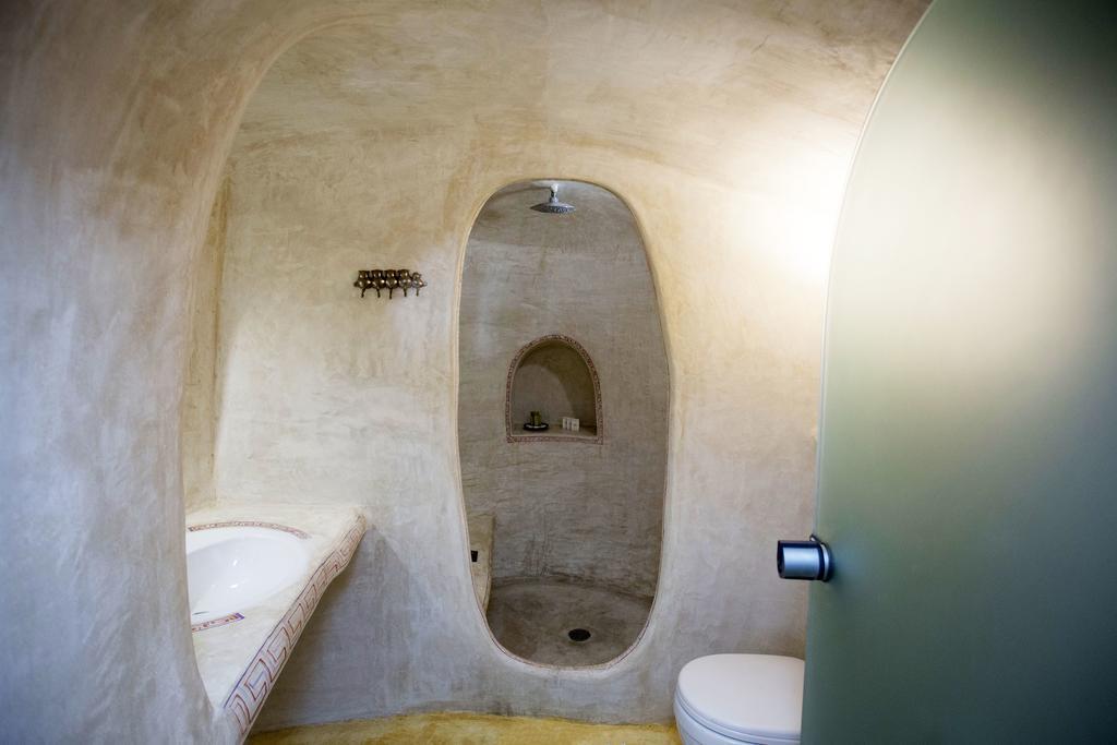 Αura Cave Villa Fira  Exterior photo
