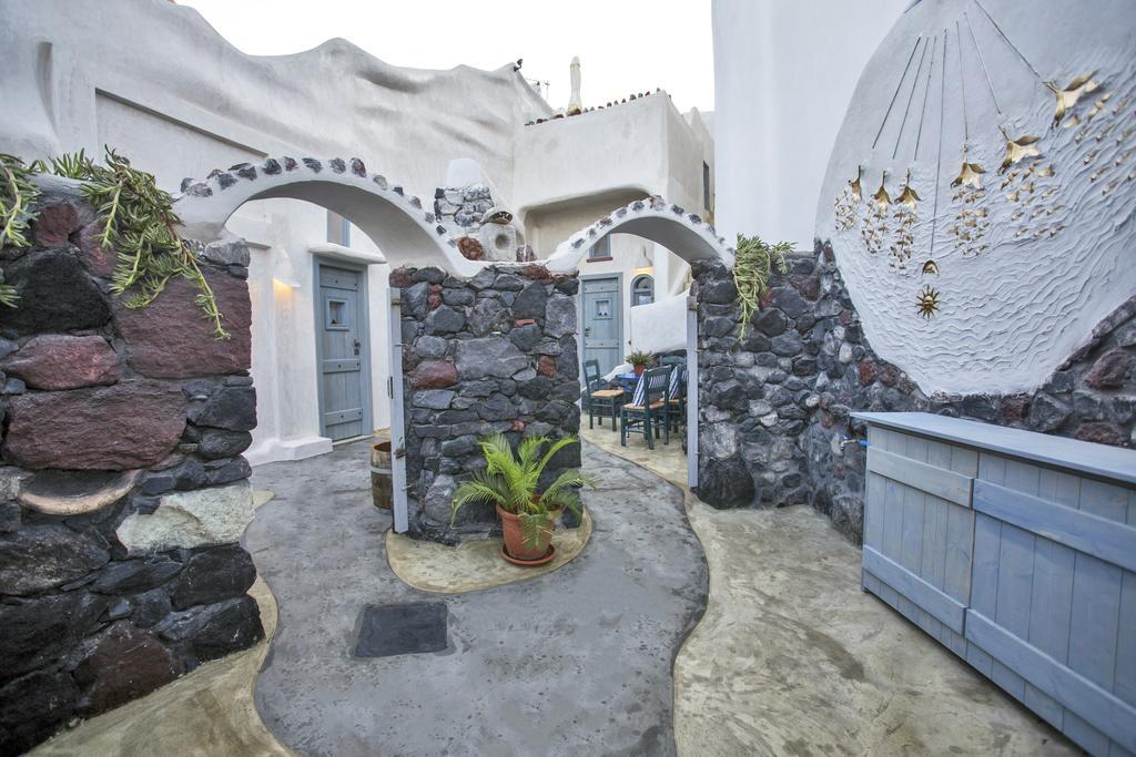 Αura Cave Villa Fira  Exterior photo