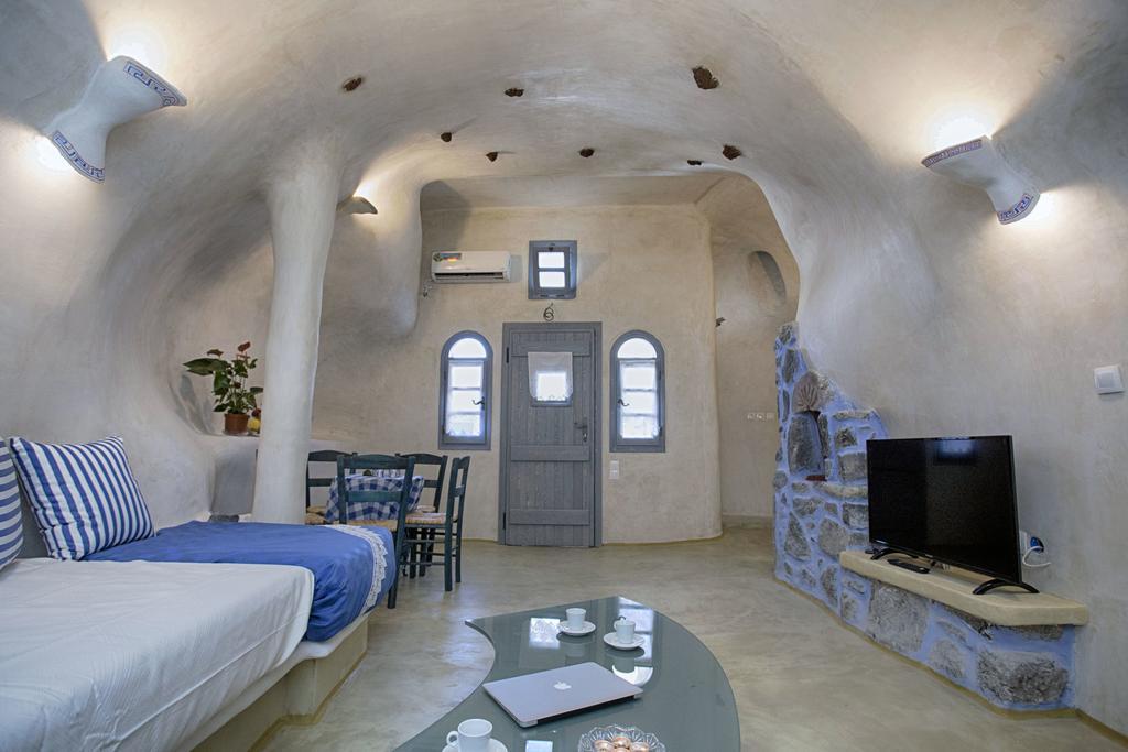 Αura Cave Villa Fira  Exterior photo